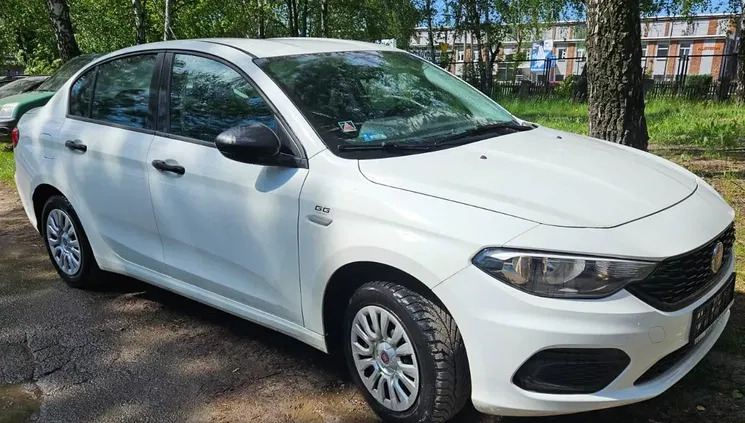 fiat łódzkie Fiat Tipo cena 44000 przebieg: 94345, rok produkcji 2019 z Mikołów